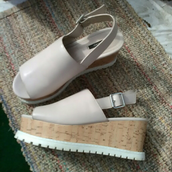 FOREVER 21 Shoes - FOREVER 21 WEDGES.